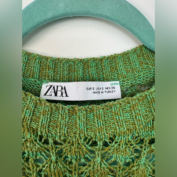 Crochet Zara Sweater Vest - Picture 2 of 3